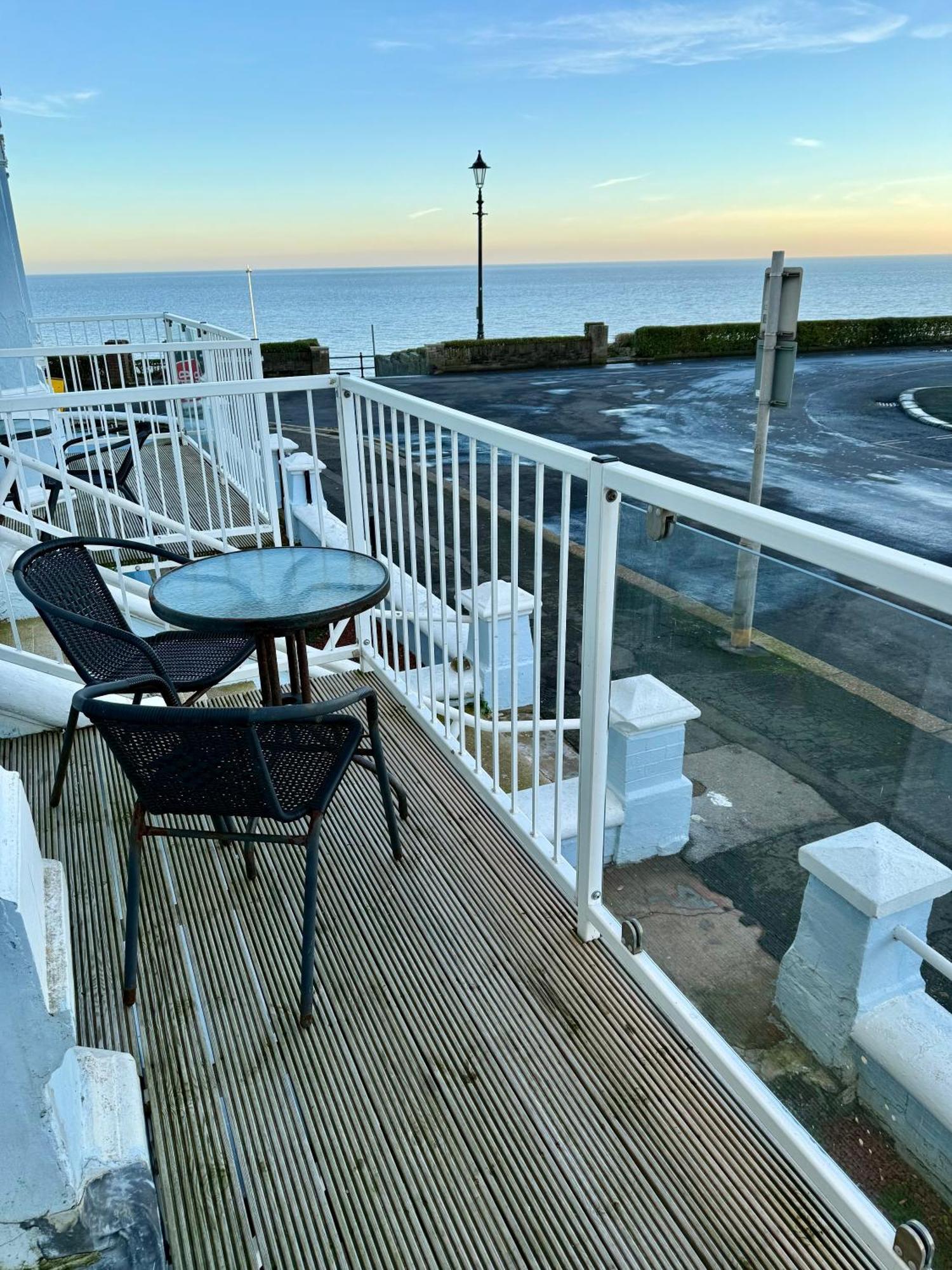 Oceana Holiday Apartments Bridlington Exterior foto